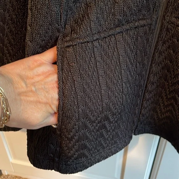 Spider Cable Knit Zip front sweater jacket - Picture 2 of 9